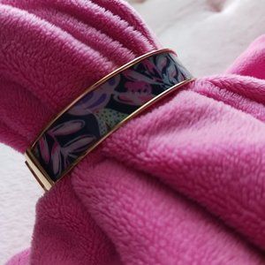 Lilly Pulitzer Photodome bangle in Oyster bay navy